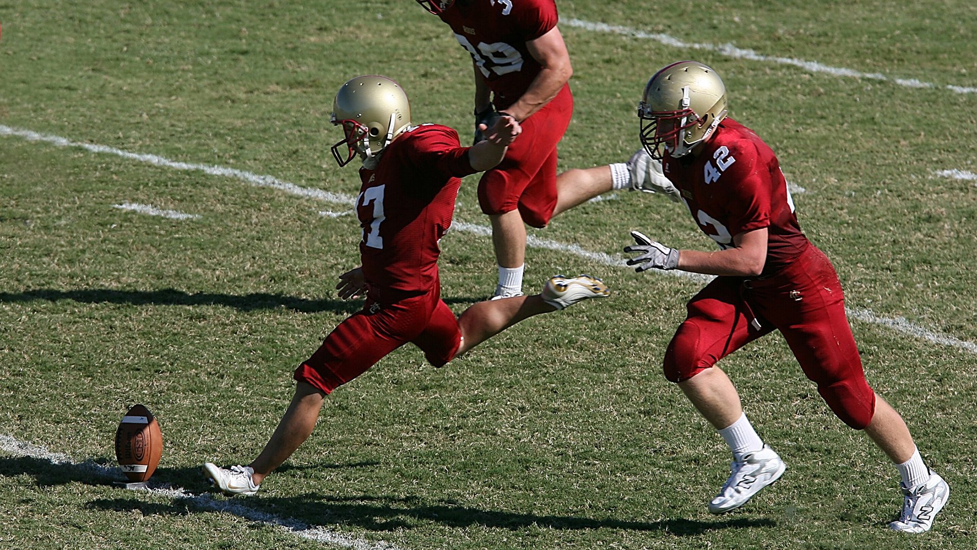 ky体育娱乐-布鲁诺·卡博克洛在巴黎奥运会小组赛中砍下33分，17个篮板，43个效率值